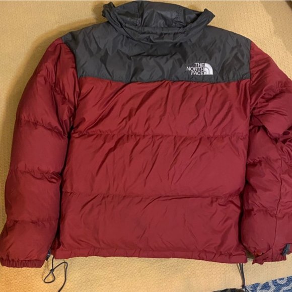 The North Face Men’s red maroon Nuptse 700 down Retro Puffer Jacket large - Picture 5 of 12